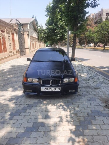 BMW 318 1992, 236,808 km - 1.8 l - Gəncə