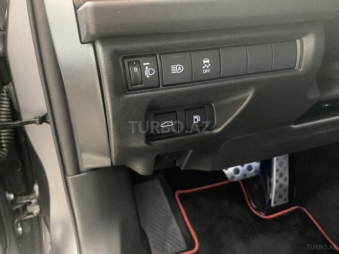 Toyota Camry-24