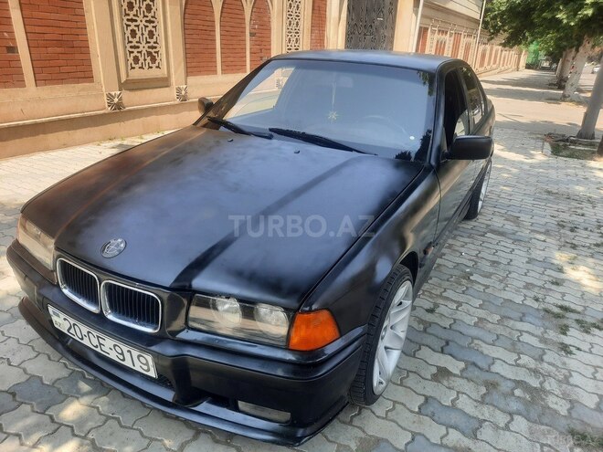 BMW 318 1992, 236,808 km - 1.8 l - Gəncə