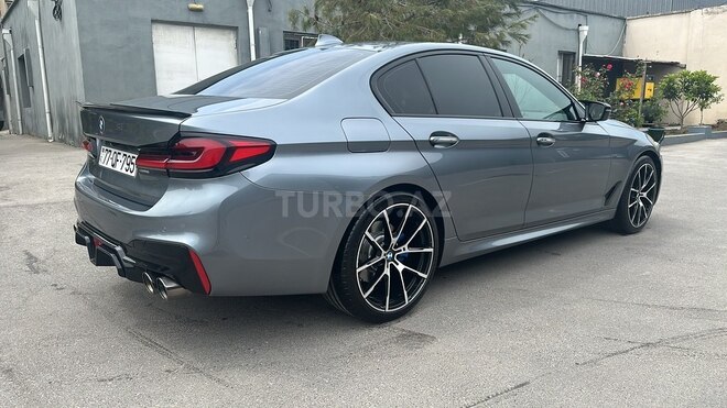 BMW 520-6