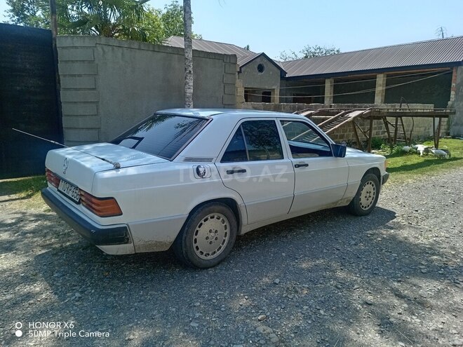 Mercedes 190 1991, 387,000 km - 2.0 l - Balakən