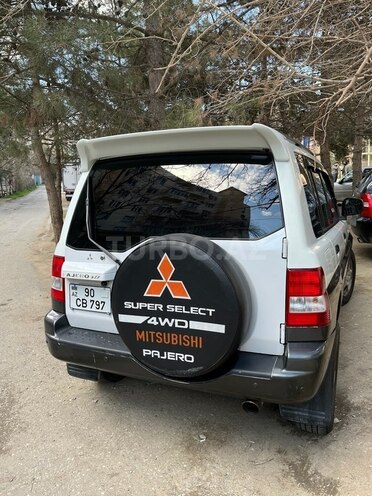 Mitsubishi Pajero io 2003, 201,993 km - 2.0 л - Bakı