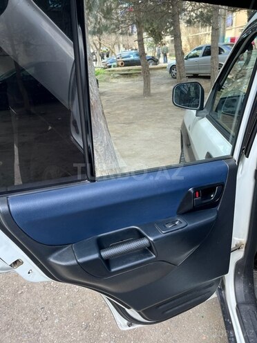 Mitsubishi Pajero io 2003, 201,993 km - 2.0 л - Bakı
