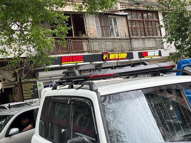 Mitsubishi Pajero io 2003, 201,993 km - 2.0 л - Bakı