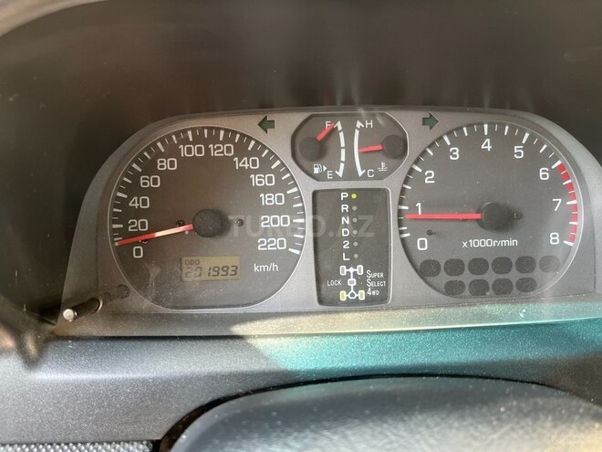 Mitsubishi Pajero io 2003, 201,993 km - 2.0 л - Bakı