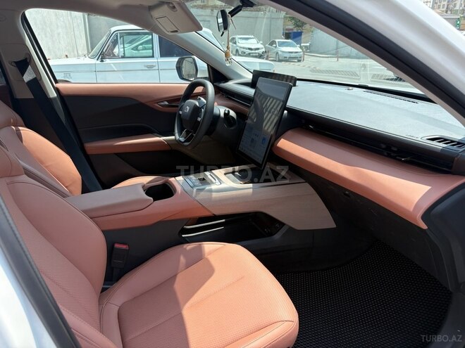 Changan Qiyuan A05 2025, 4,875 km - 1.5 л - Bakı