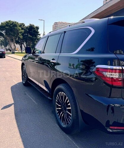 Nissan Patrol 2010, 194,000 km - 5.6 l - Bakı