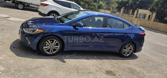 Hyundai Elantra 2016, 45,093 km - 2.0 l - Bakı