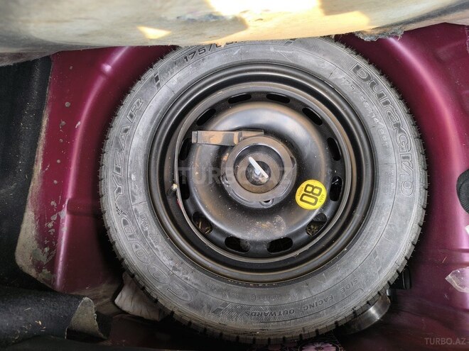 Ford Fiesta 2009, 136,000 km - 1.4 l - Bakı