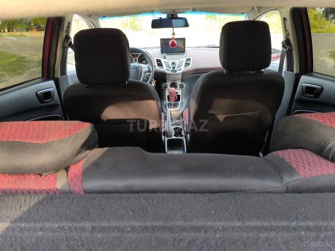 Ford Fiesta 2009, 136,000 km - 1.4 l - Bakı