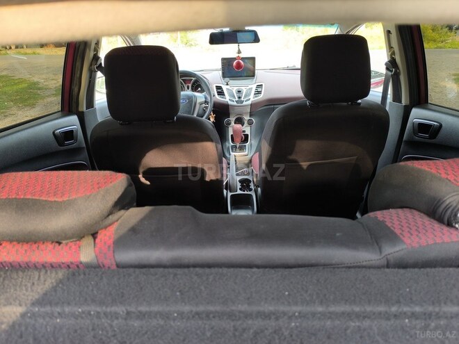 Ford Fiesta 2009, 136,000 km - 1.4 l - Bakı