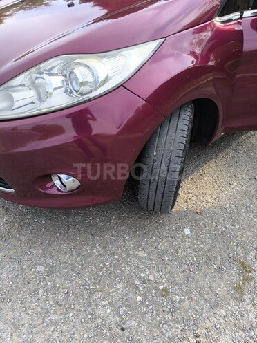 Ford Fiesta 2009, 136,000 km - 1.4 l - Bakı