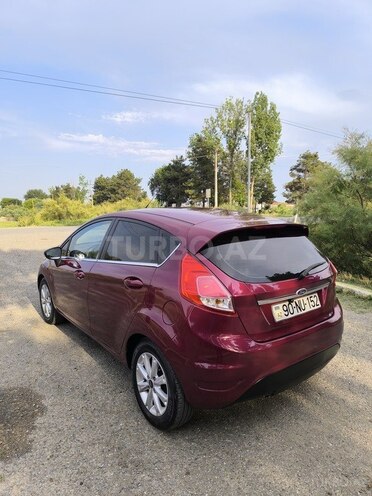 Ford Fiesta 2009, 136,000 km - 1.4 l - Bakı