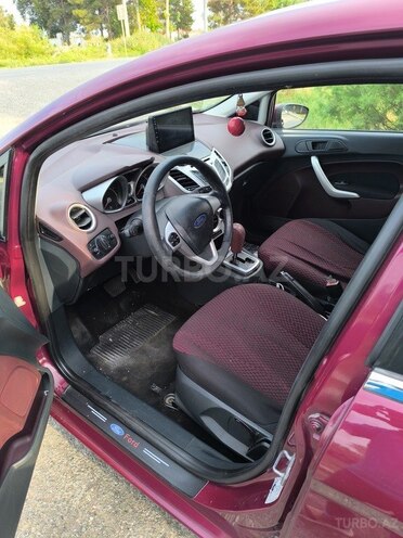 Ford Fiesta 2009, 136,000 km - 1.4 l - Bakı