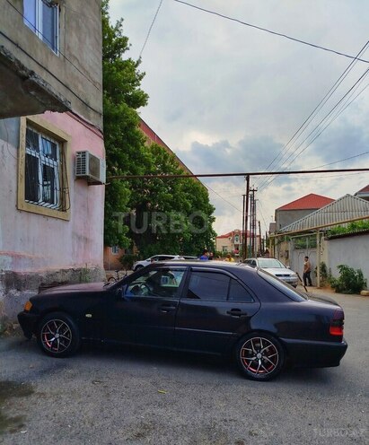 Mercedes C 220 1995, 485,685 km - 2.2 л - Xırdalan