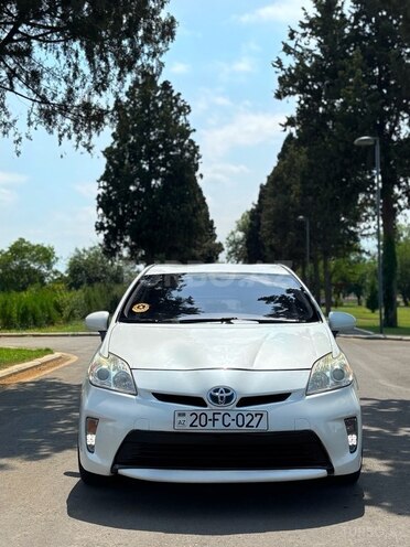 Toyota Prius 2015, 511,771 km - 1.8 л - Gəncə