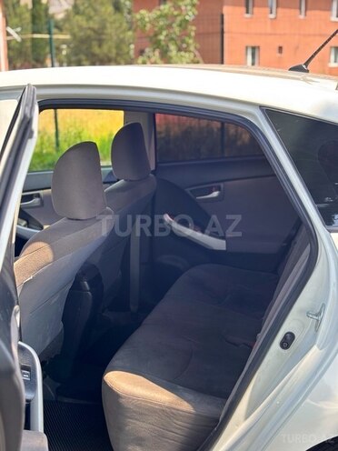 Toyota Prius 2015, 511,771 km - 1.8 л - Gəncə