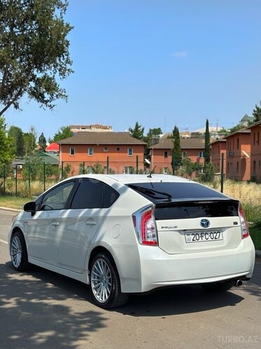 Toyota Prius 2015, 511,771 km - 1.8 л - Gəncə