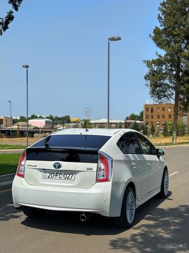 Toyota Prius 2015, 511,771 km - 1.8 л - Gəncə