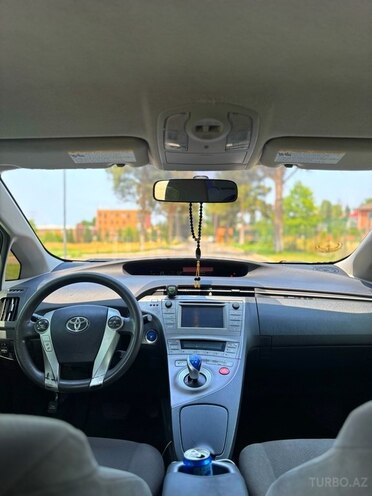 Toyota Prius 2015, 511,771 km - 1.8 л - Gəncə