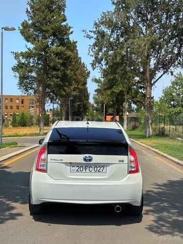 Toyota Prius 2015, 511,771 km - 1.8 л - Gəncə