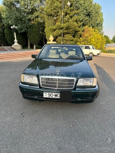 Mercedes C 240 1998, 300,844 km - 2.4 l - Şamaxı