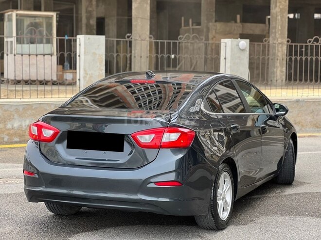 Chevrolet Cruze 2017, 135,172 km - 1.4 l - Bakı