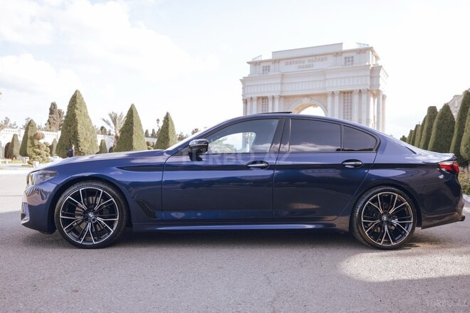 BMW 530-12