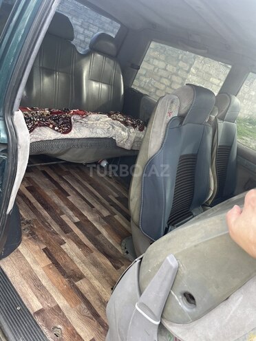 Mercedes Vito 1997, 229,000 km - 2.2 л - Siyəzən