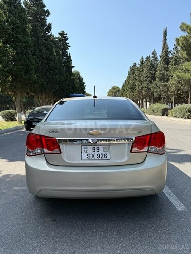 Chevrolet Cruze 2011, 235,000 km - 1.4 l - Sumqayıt