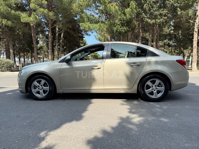 Chevrolet Cruze 2011, 235,000 km - 1.4 l - Sumqayıt