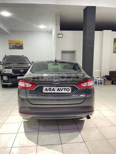 Ford Fusion (North America)-8