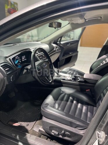 Ford Fusion (North America)-9