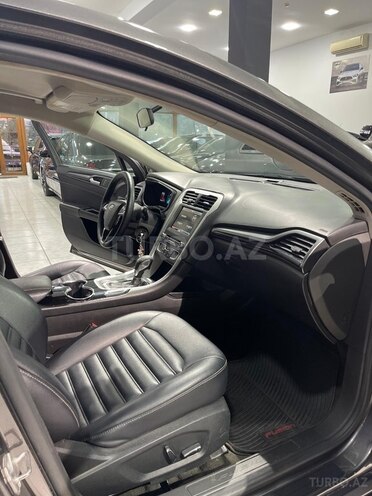 Ford Fusion (North America)-11