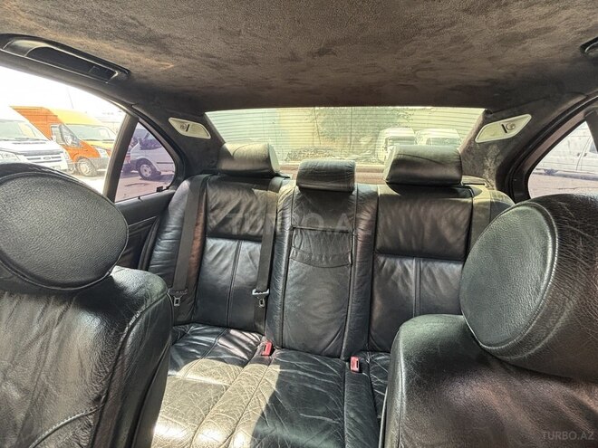 BMW 528 1997, 270,000 km - 2.8 l - Bakı
