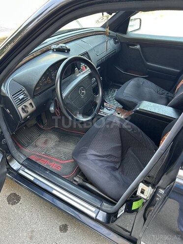 Mercedes C 220 1996, 432,045 km - 2.2 l - Bakı