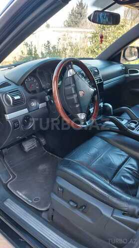 Porsche Cayenne-3