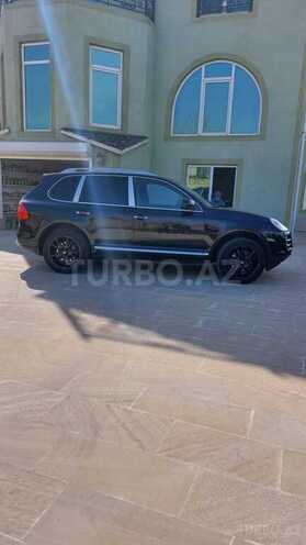 Porsche Cayenne-4