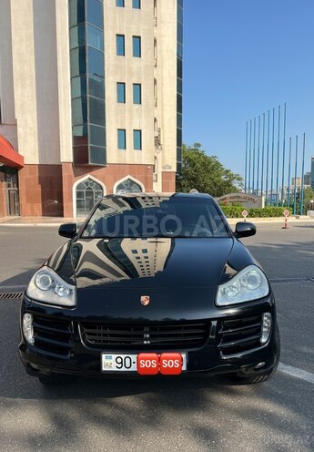 Porsche Cayenne-14