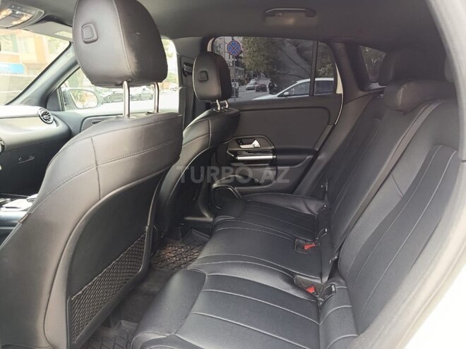 Mercedes GLA 250 2021, 532,525 km - 2.0 л - Bakı