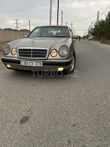 Mercedes E 240 1998, 345,320 km - 2.4 l - Bakı