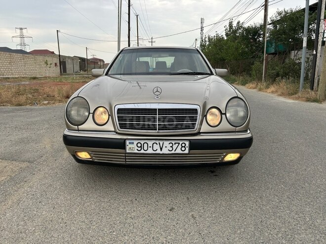 Mercedes E 240 1998, 345,320 km - 2.4 l - Bakı