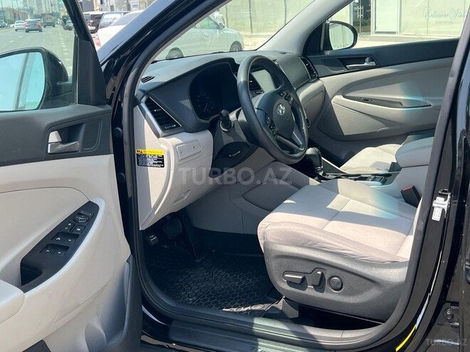 Hyundai Tucson-6