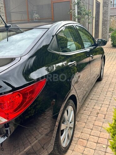 Hyundai Accent 2012, 132,000 km - 1.6 l - Bakı