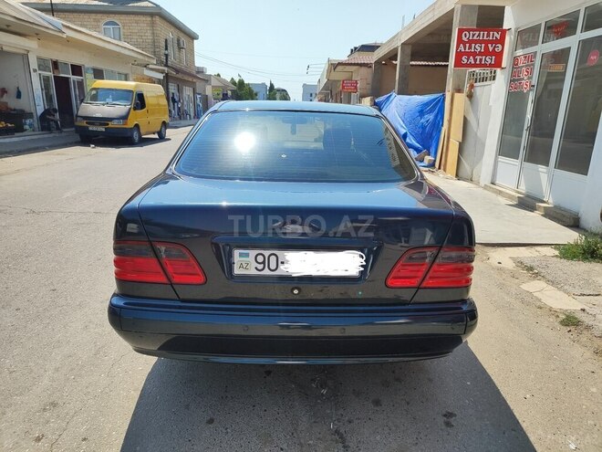Mercedes E 220 d 2000, 370,700 km - 2.2 l - Sabirabad
