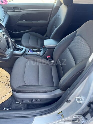 Hyundai Elantra 2017, 144,000 km - 2.0 l - Bakı