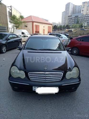 Mercedes C 320 2001, 740,000 km - 3.2 л - Bakı