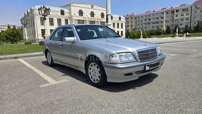 Mercedes C 180 2019, 190,010 km - 1.8 л - Sumqayıt