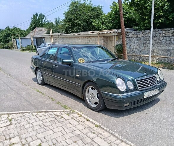 Mercedes E 240 1997, 500,000 km - 2.4 l - Gəncə