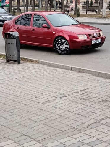 Volkswagen Bora 1999, 350,000 km - 1.6 l - Gəncə